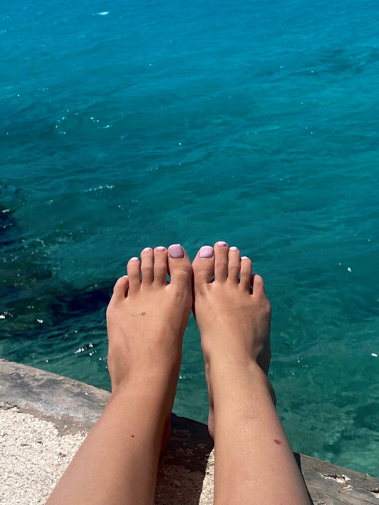 Sandyy banner image