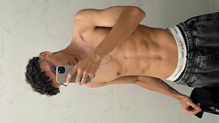 SanncheZ 🇧🇷 cover image