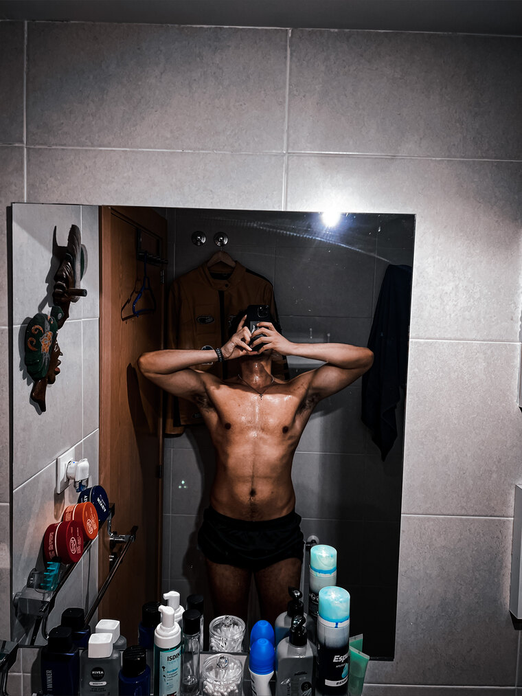 Tiago cover image