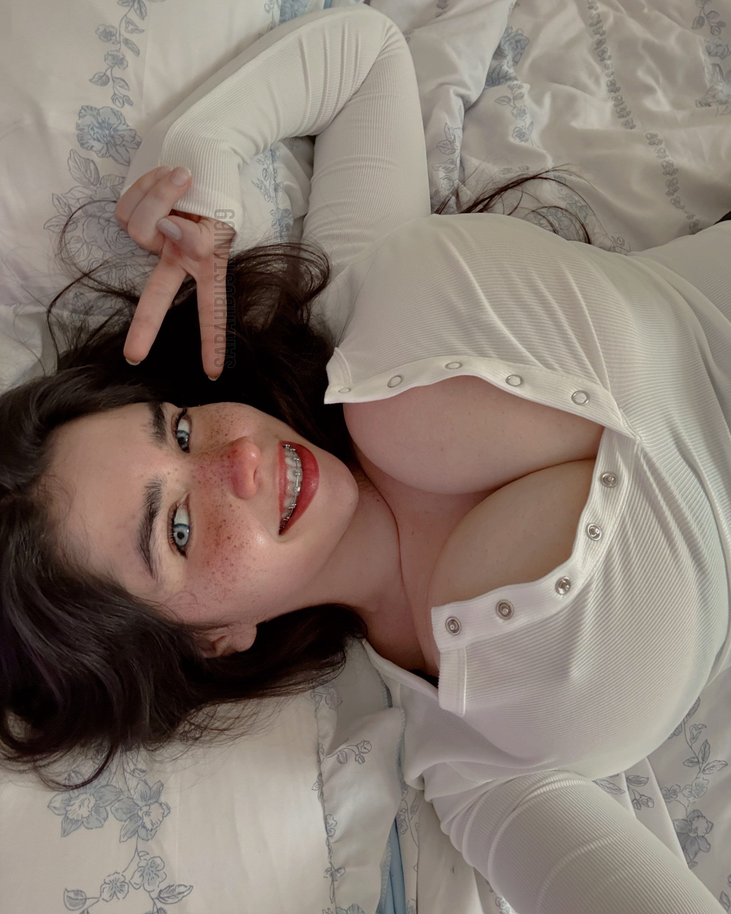 Sara Bustani banner image