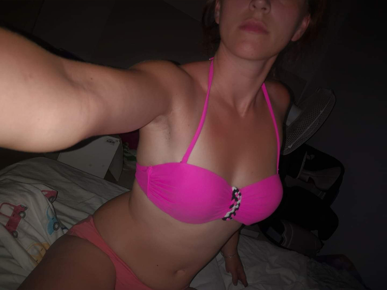 Step-mom Sarah VIP ๐๐ฆ๐ฆ banner image