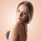 Sára Holečková avatar