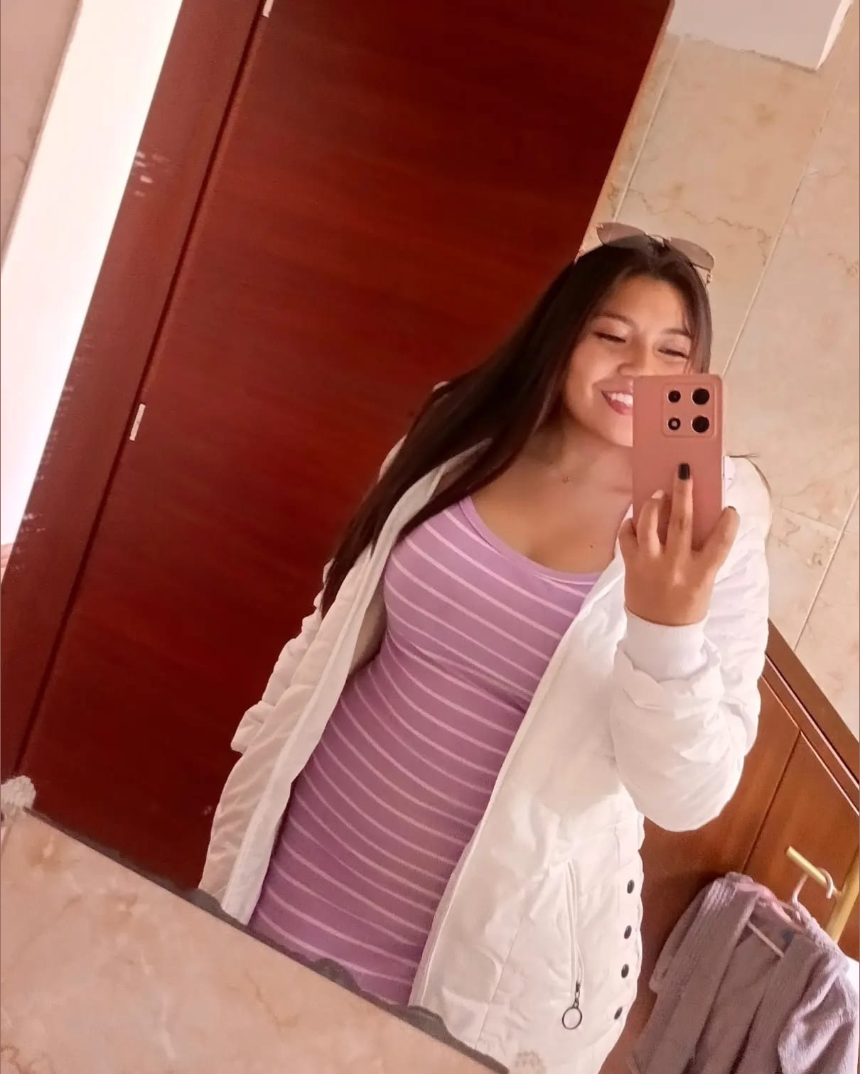 Sary Boobs banner image