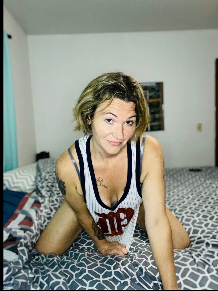 SassyCherry banner image