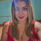 Scarlet Curves avatar