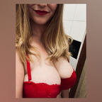 Scarlet🫦deep🎀 avatar