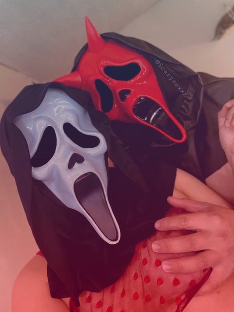 ScarySexxx cover image