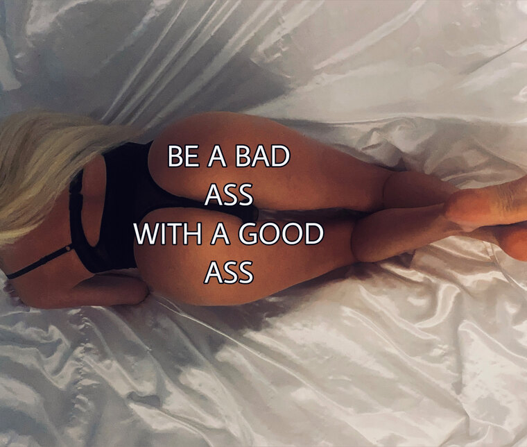 Secret.Blonde banner image