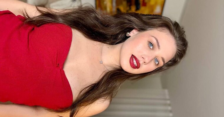 🫐 SOFIA 🫐 blue eyes girl 🩵 cover image