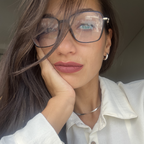 julka 💜 avatar