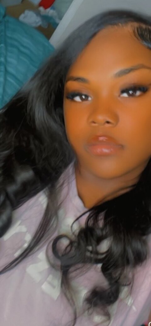 LayLaysWorld cover image