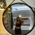 Mily avatar
