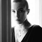 Miss Sophia avatar