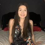 Vivian Rose avatar
