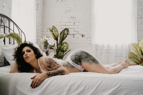 Sasha 😈💦 cover image
