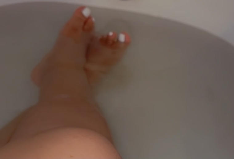 Sexxxy Pedi Chick 🦶❤️😘 cover image