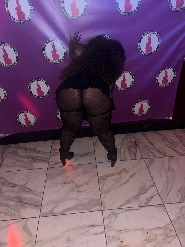 SexxualChocolate🍫💦🍒😋 cover image