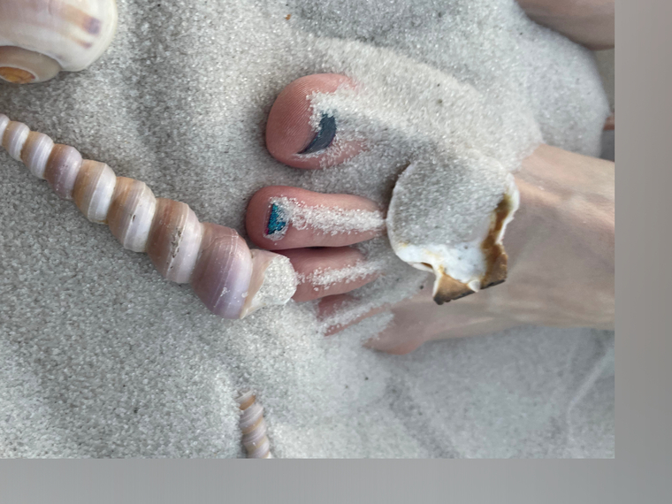 Flirtatious.Feet cover image