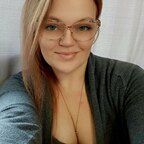 Sexy_Sue FREE page 😈 avatar