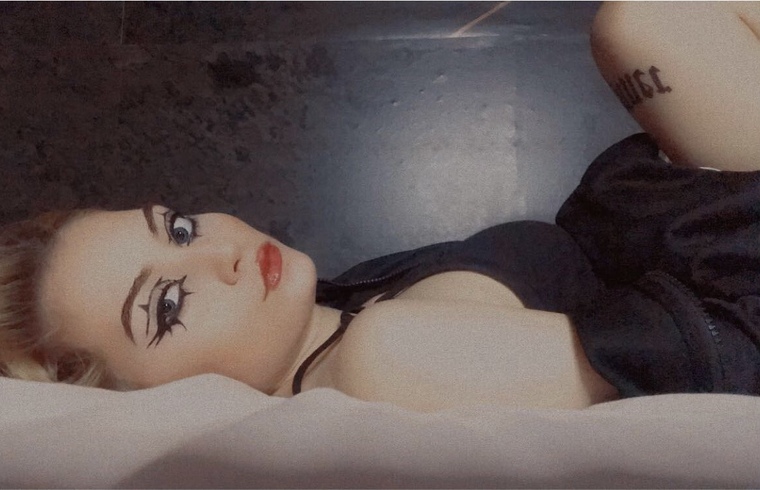 Lady Heaven cover image