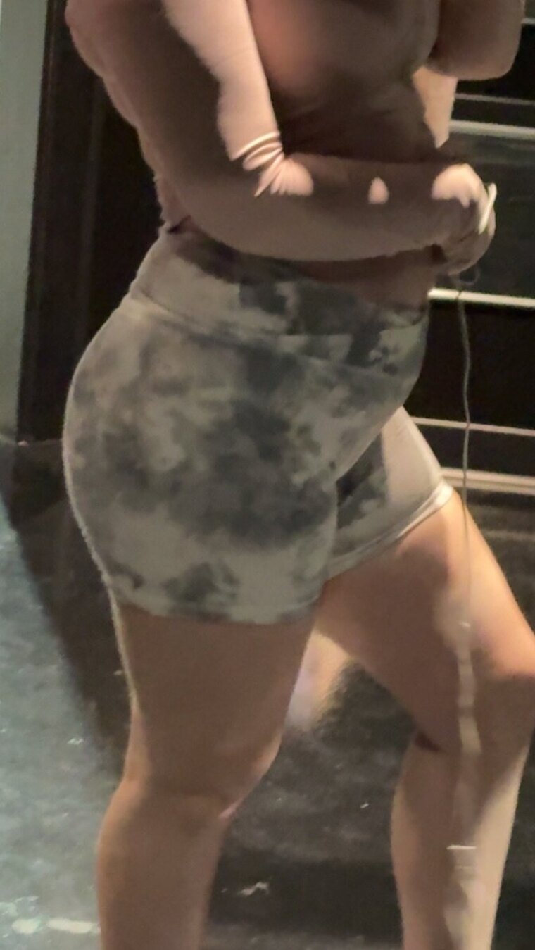 Dezzi ๐๐ banner image