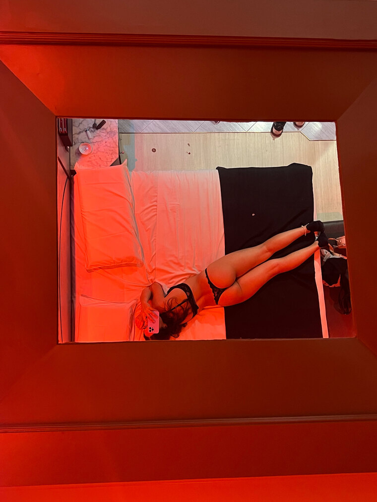 Sexy Girl Drugged banner image