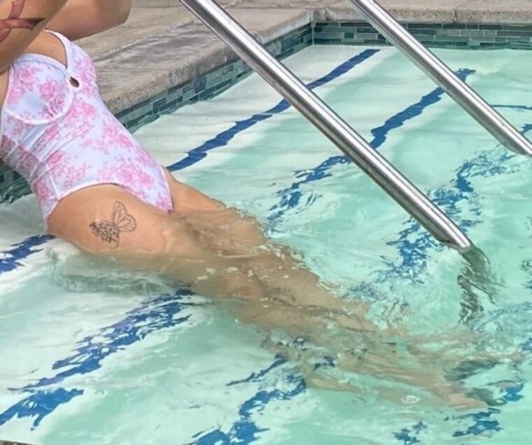 Sexy KayKay banner image