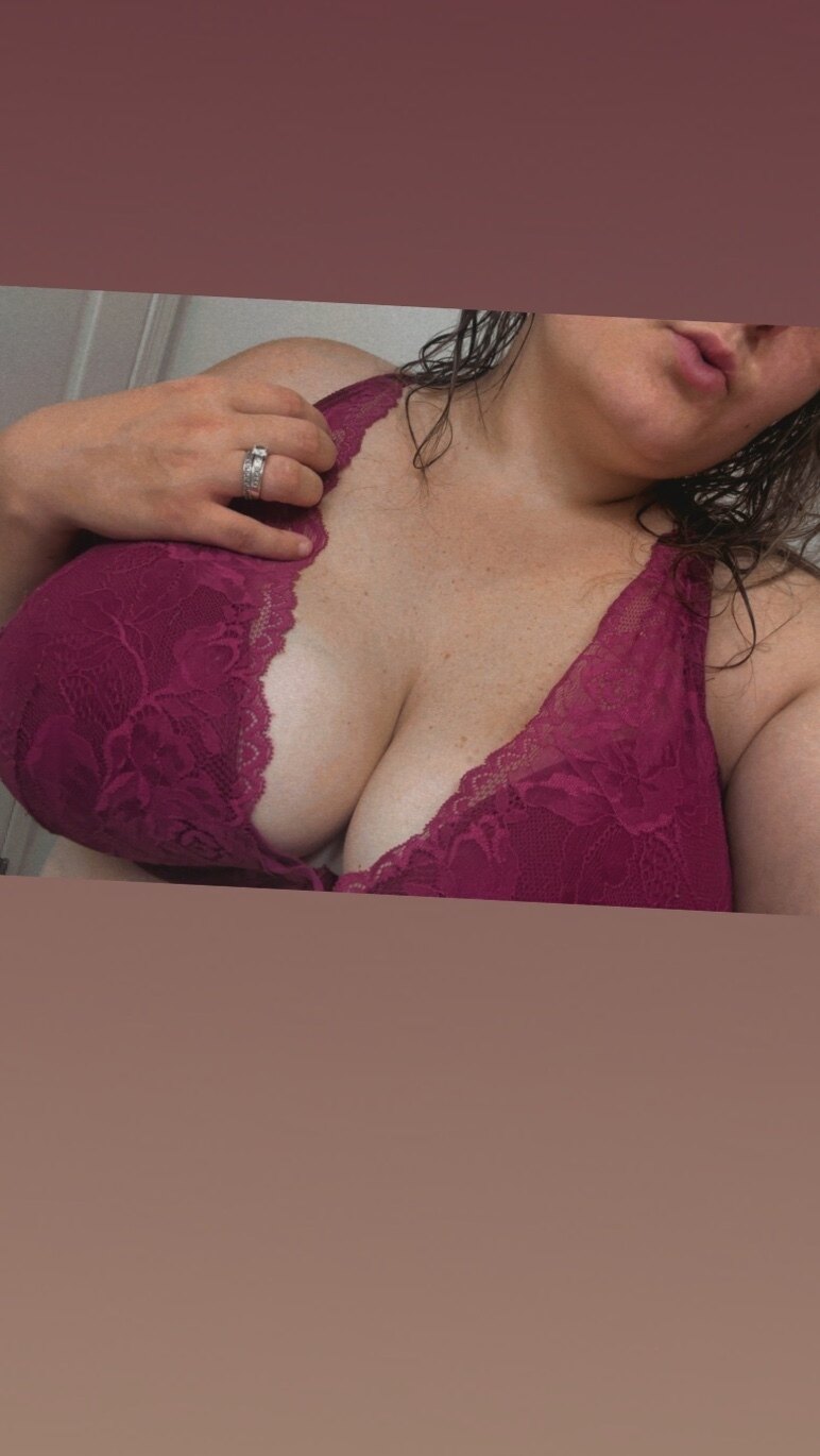 Sexylynnnxx banner image