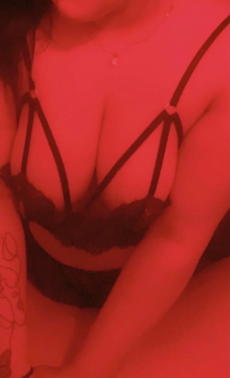 Sexymisspiggy cover image