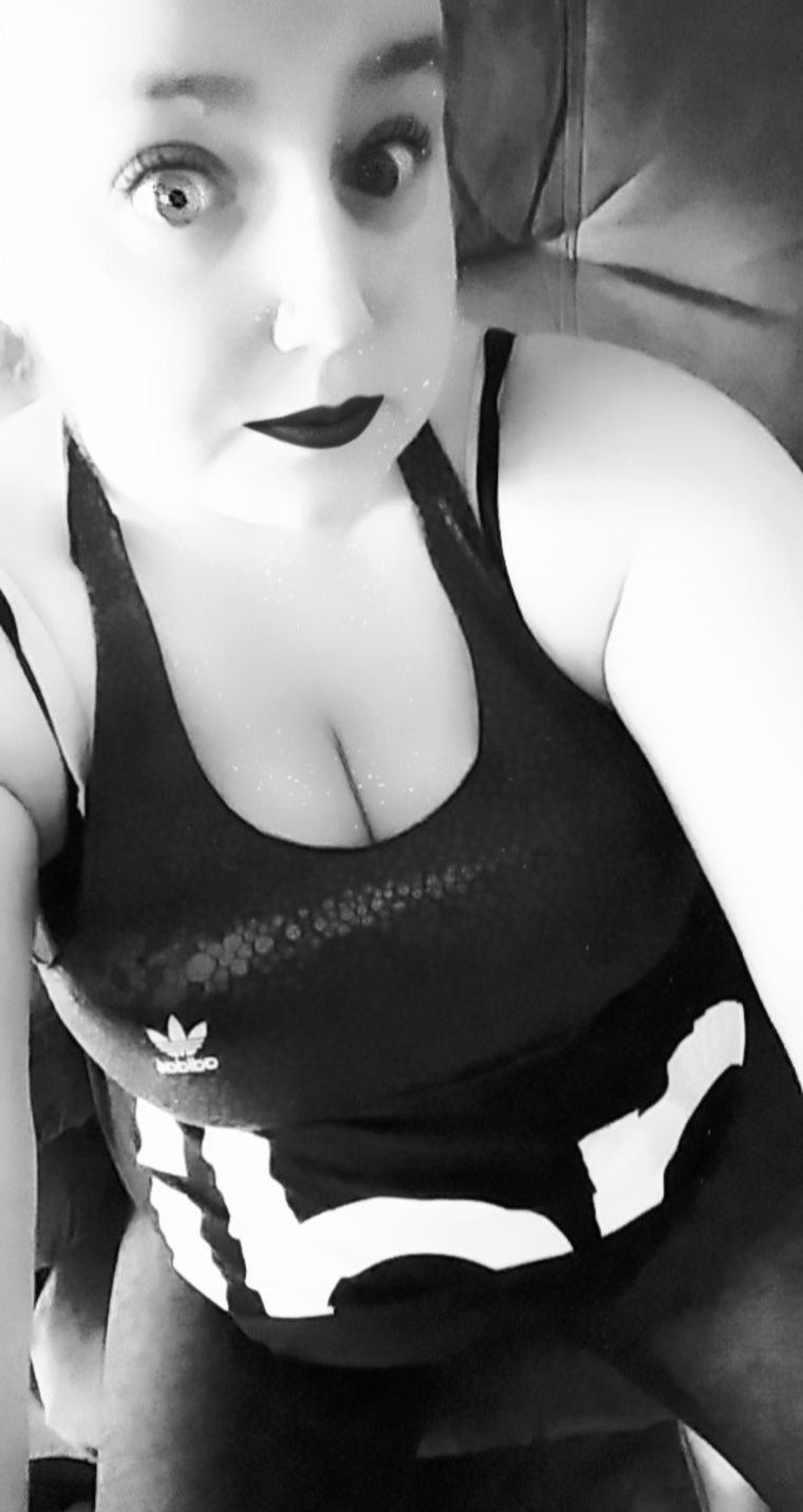 SeXyNuRsE420 cover image