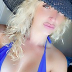 Adventures with the Beach Babe avatar