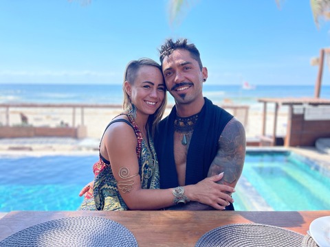 Alexandra y Rafa cover image