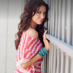 Shannon Elizabeth portrait