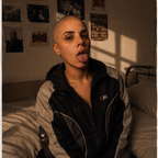Bald Lulu avatar