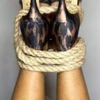 Sexy Feet In Heels avatar