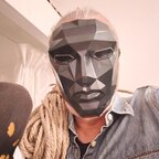 shibari_around avatar