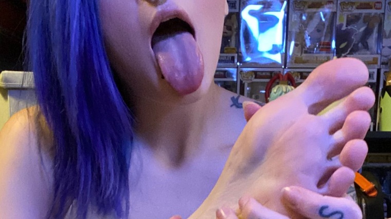 Adri ๐ banner image