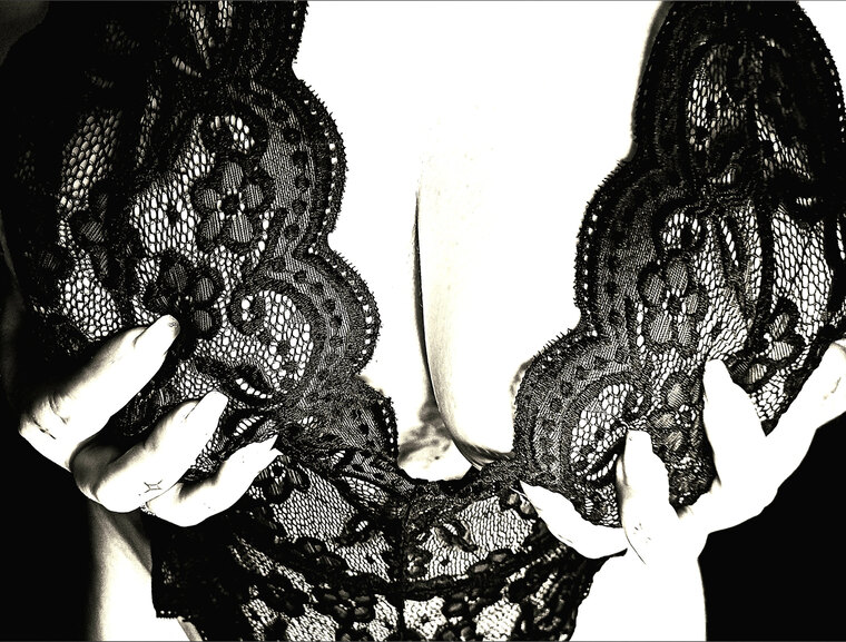 ShirinBlond69 cover image