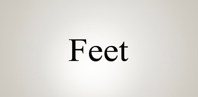 Kiss my toes banner image