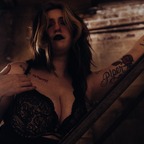 Rosalyn 🖤 avatar