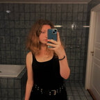 Your Ukrainian girl avatar