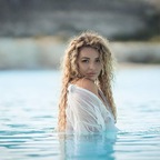 Annika🌊 avatar