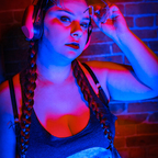 Silk_and_Dreams avatar