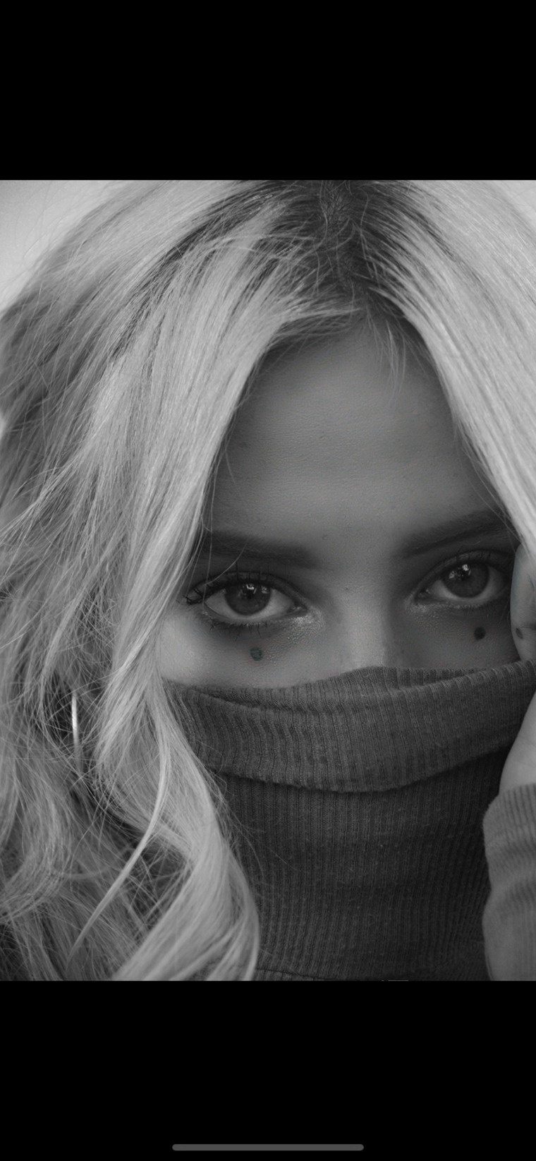 SilkySophia cover image