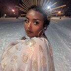 Simin Fox avatar