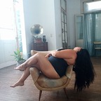 Lola White avatar