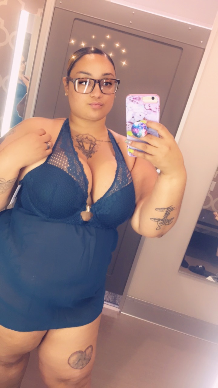 Simply_a_bbw_queen banner image