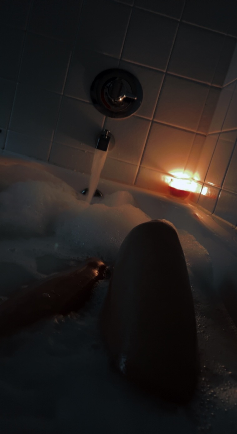 AngelEyesXO cover image