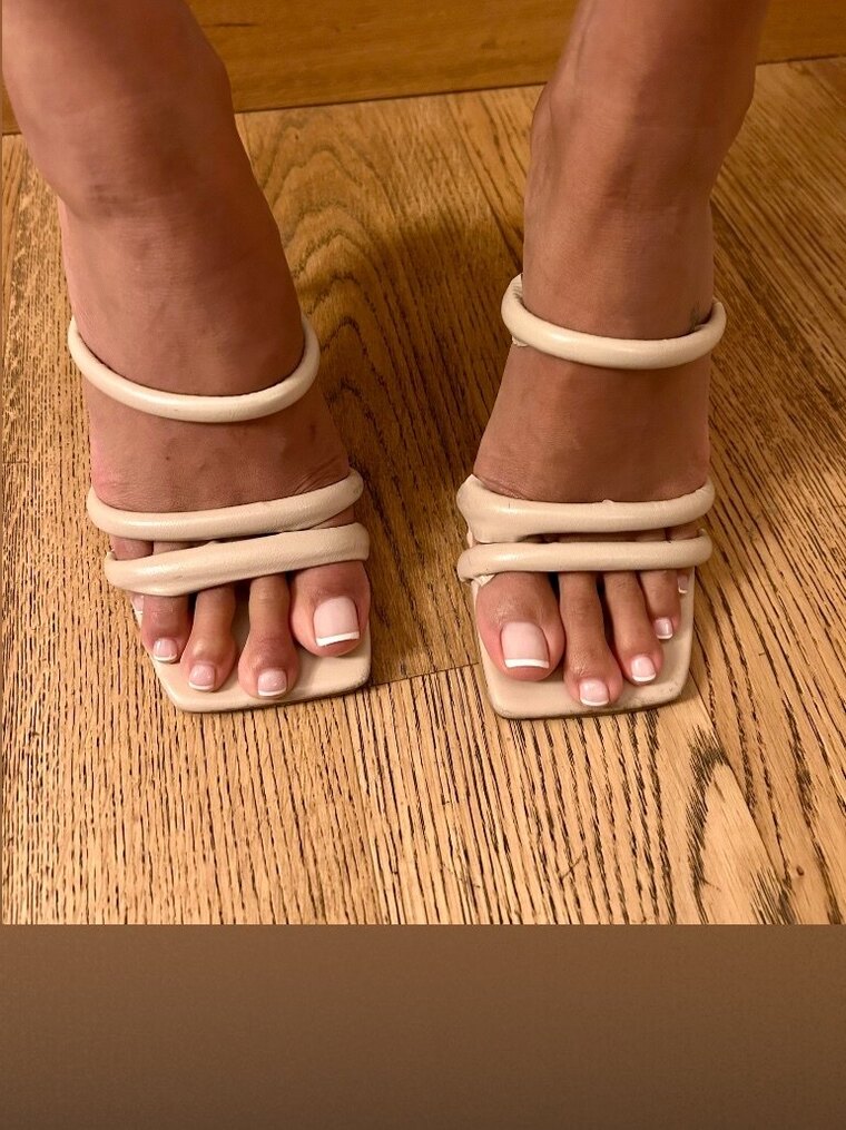 sissy_feet_00 cover image