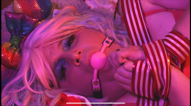 Sissy Shelby Kiss cover image